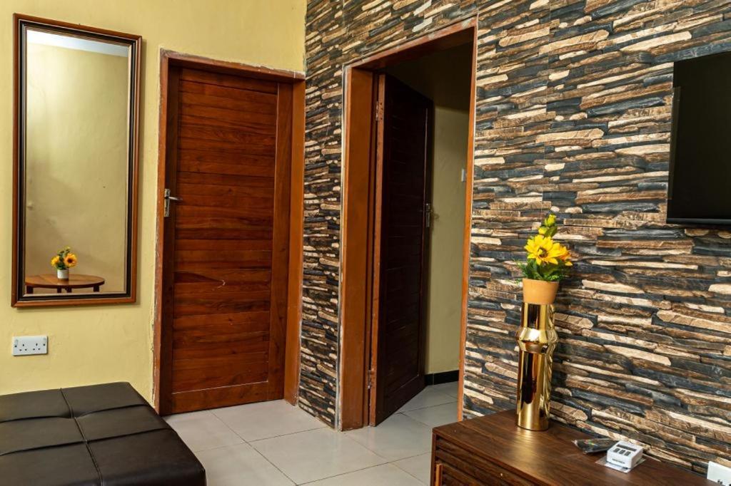 Planet Golf - Foxdale Hotel Lusaka Ngoại thất bức ảnh