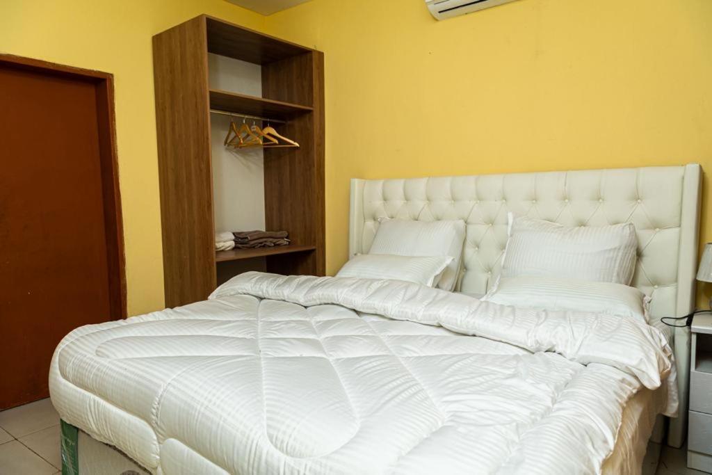 Planet Golf - Foxdale Hotel Lusaka Ngoại thất bức ảnh